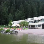 Lido Au Bord De L'eau 아파트호텔