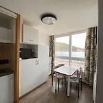 Lido Au Bord De L'eau 4*