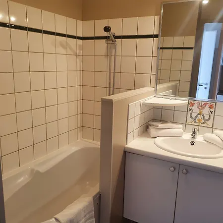 Lido Au Bord De L'eau 3*