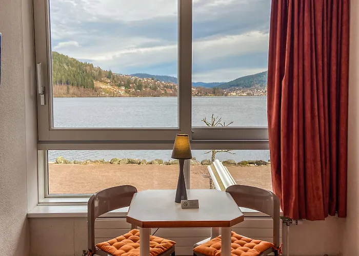 Lido Au Bord De L'eau Hotel apartamentowy Gérardmer